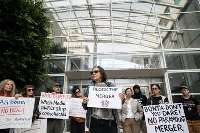 Deal Allowing Paramount-Warner Bros. Merger May Not Cure Hollywood’s Troubles