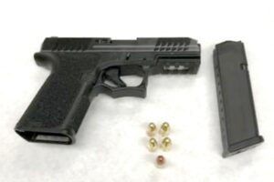Oxnard resident charged with gun violations